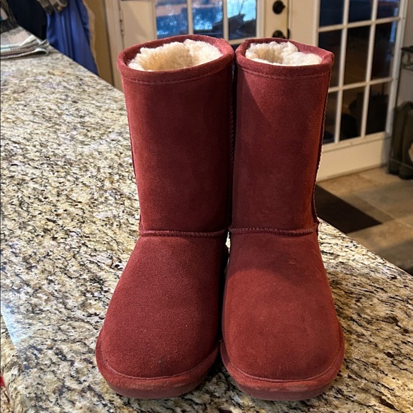 BearPaw Women's Burgundy Suede Winter Boots - Picture 13 of 15